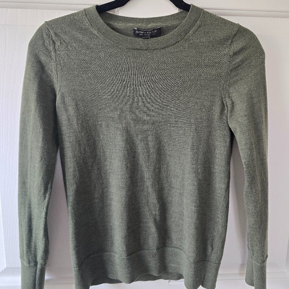 Banana Republic Merino Wool Sweater